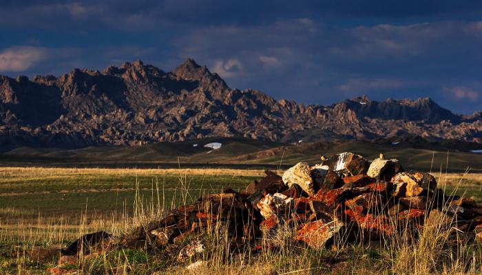 Saur Mountains